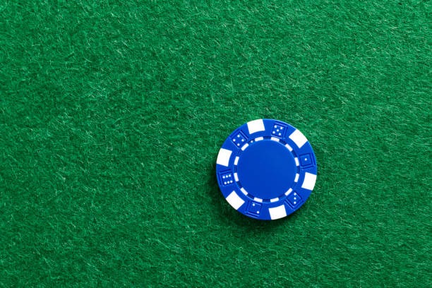 The Dog House cascading reel interface on dolantogel88 login showing multiplier progression and symbol matches